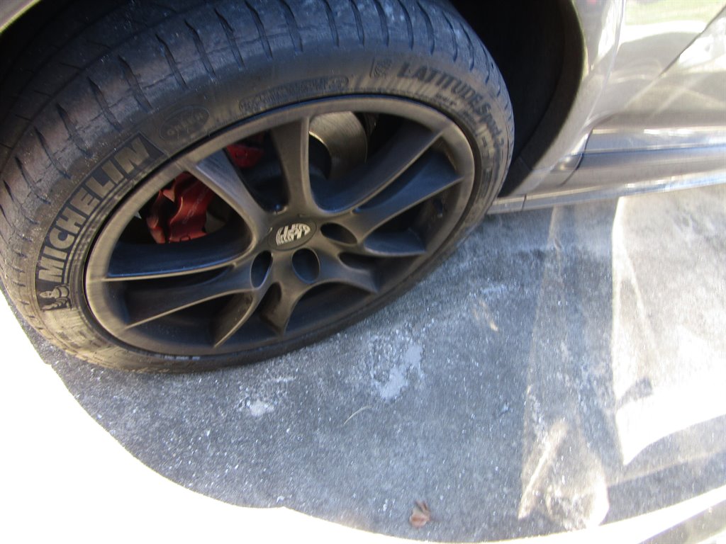 2009 Porsche Cayenne GTS photo