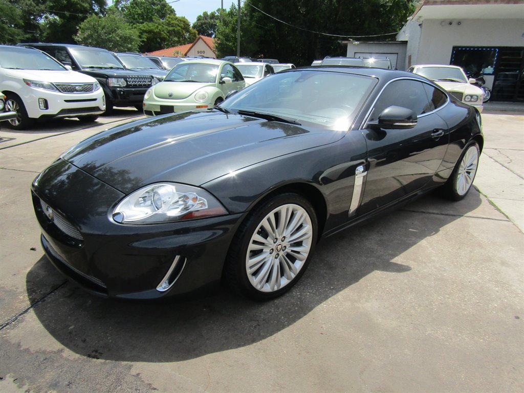 The 2011 Jaguar XK-Series photos