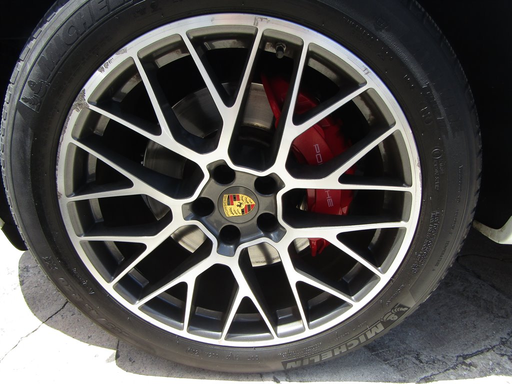 2015 Porsche Macan - $15,150
