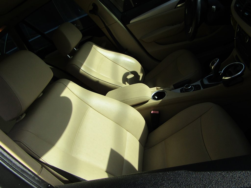 2013 BMW X1 - $8,999
