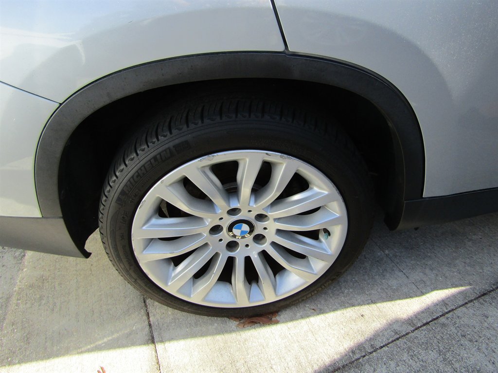 2013 BMW X1 - $8,999