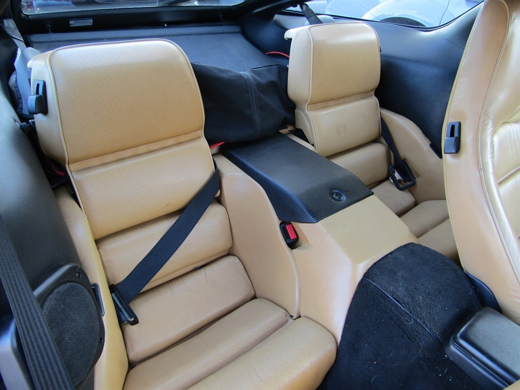 1988 Porsche 924 - $21,999