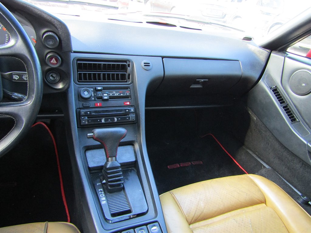 1988 Porsche 924 - $21,999