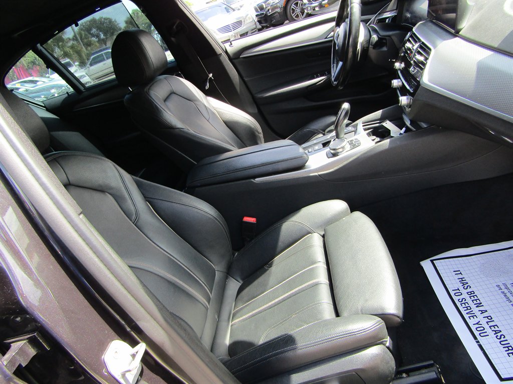 2019 BMW 540i - $17,999