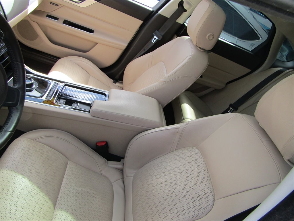 2016 Jaguar XF - $13,800