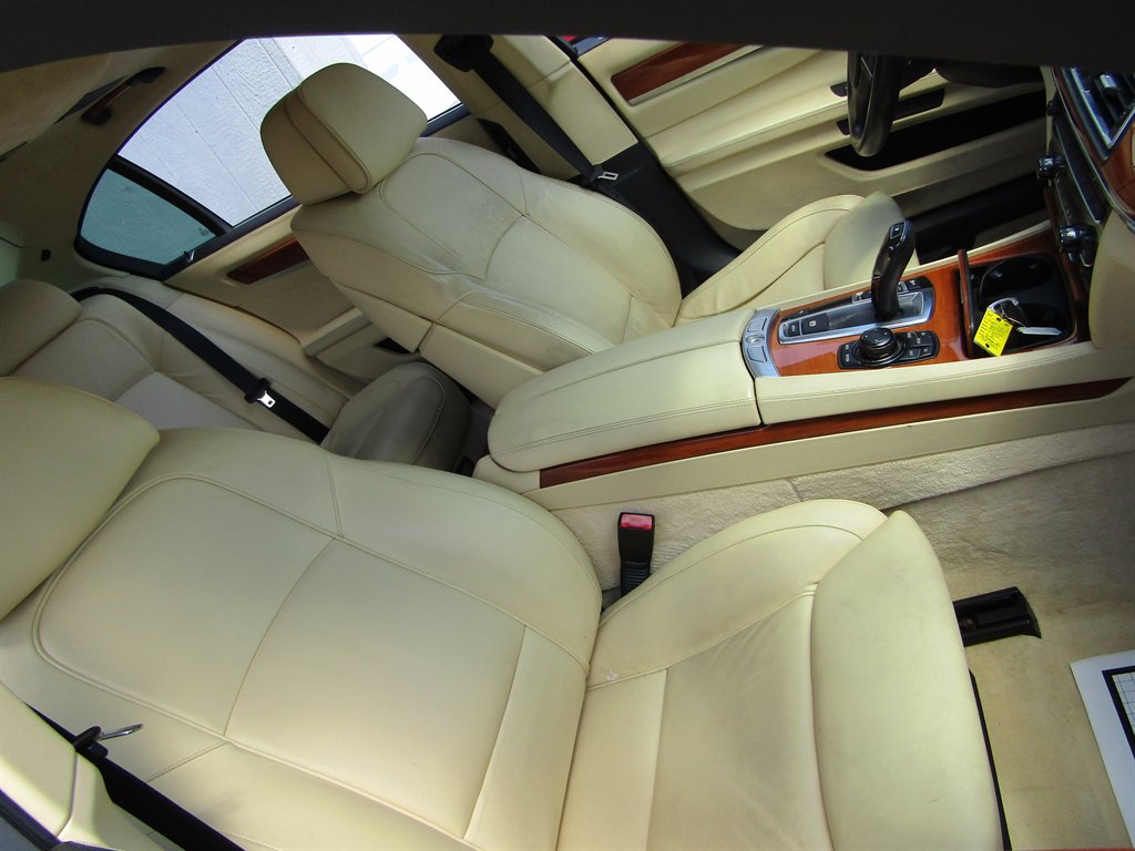 2010 BMW 750li - $9,500