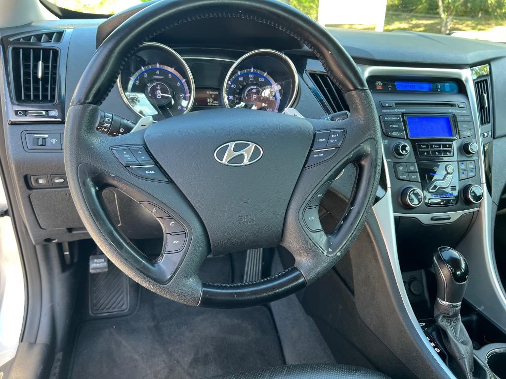 2013 Hyundai Sonata SE 2.0T photo