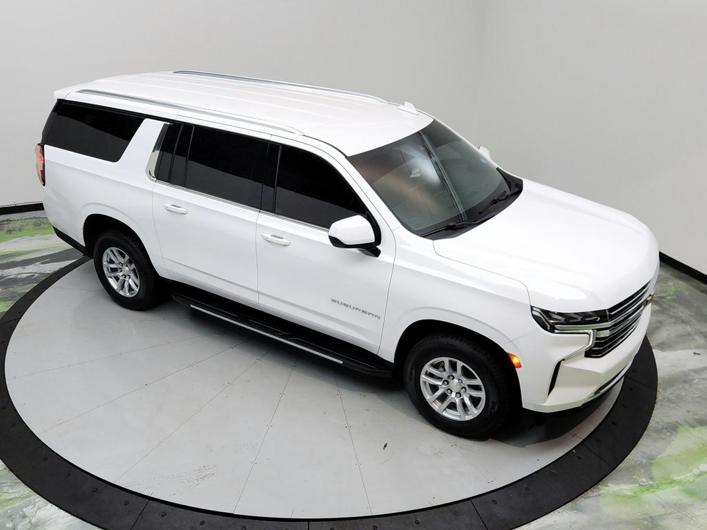 2021 Chevrolet Suburban 1500 LT photo