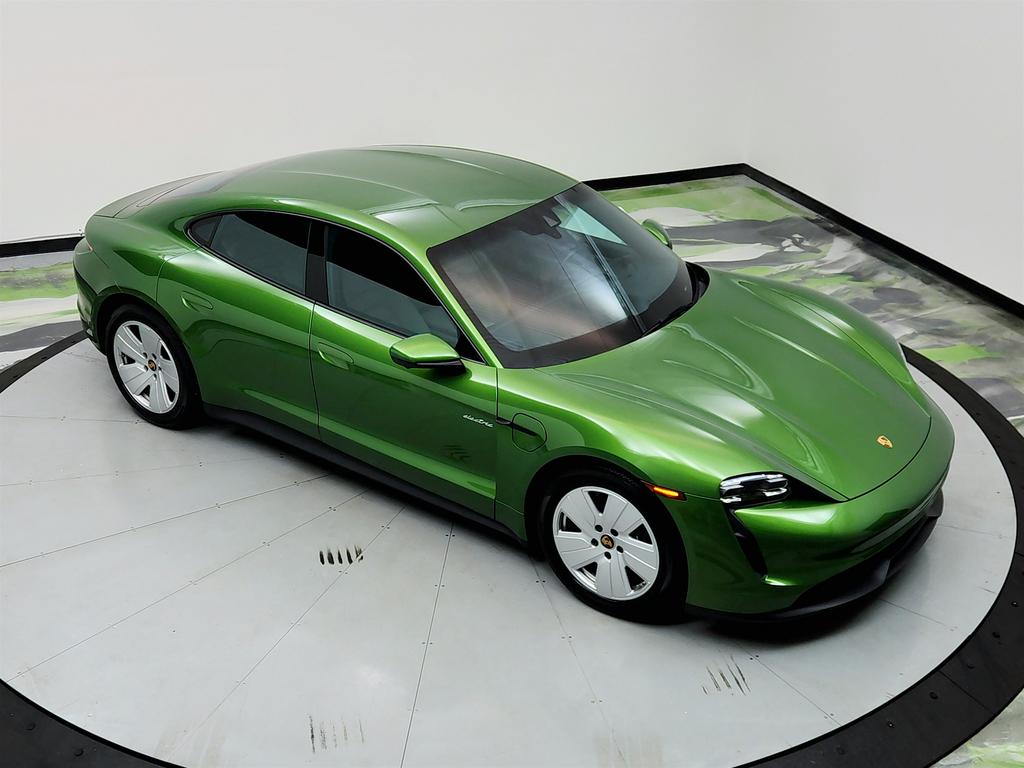 2021 Porsche Taycan  photo