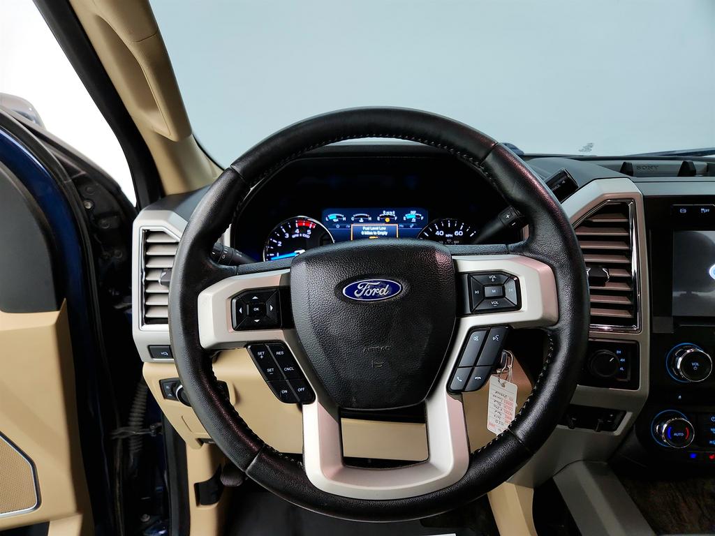 2017 Ford F250sd Lariat photo