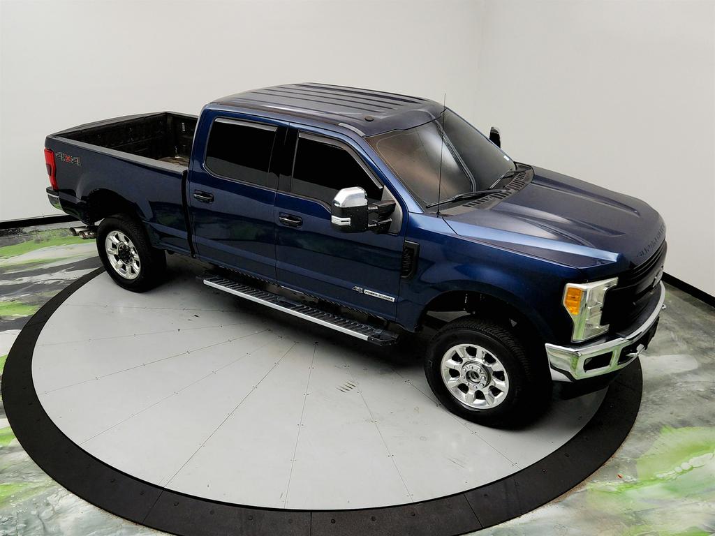 2017 Ford F250sd Lariat photo
