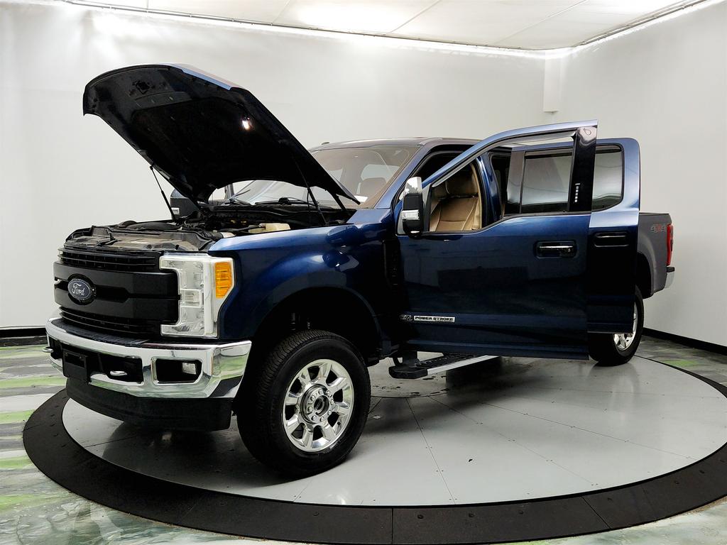2017 Ford F250sd Lariat photo