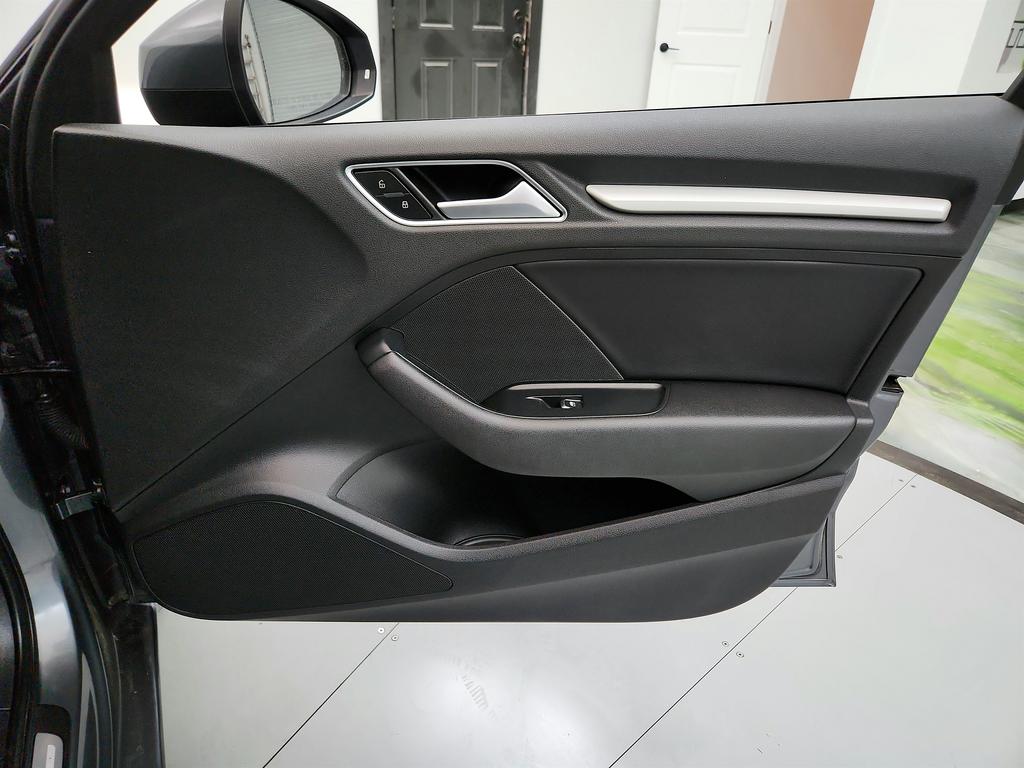 2017 Audi A3 Premium photo