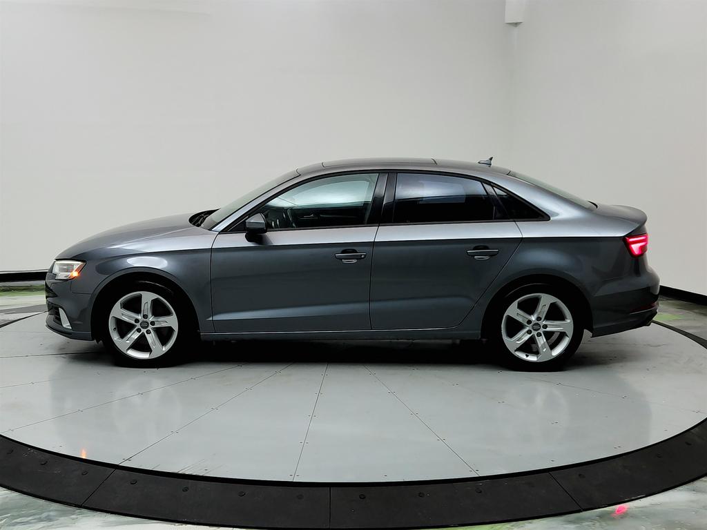 2017 Audi A3 Premium photo