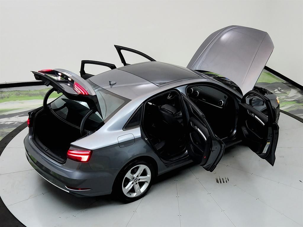 2017 Audi A3 Premium photo