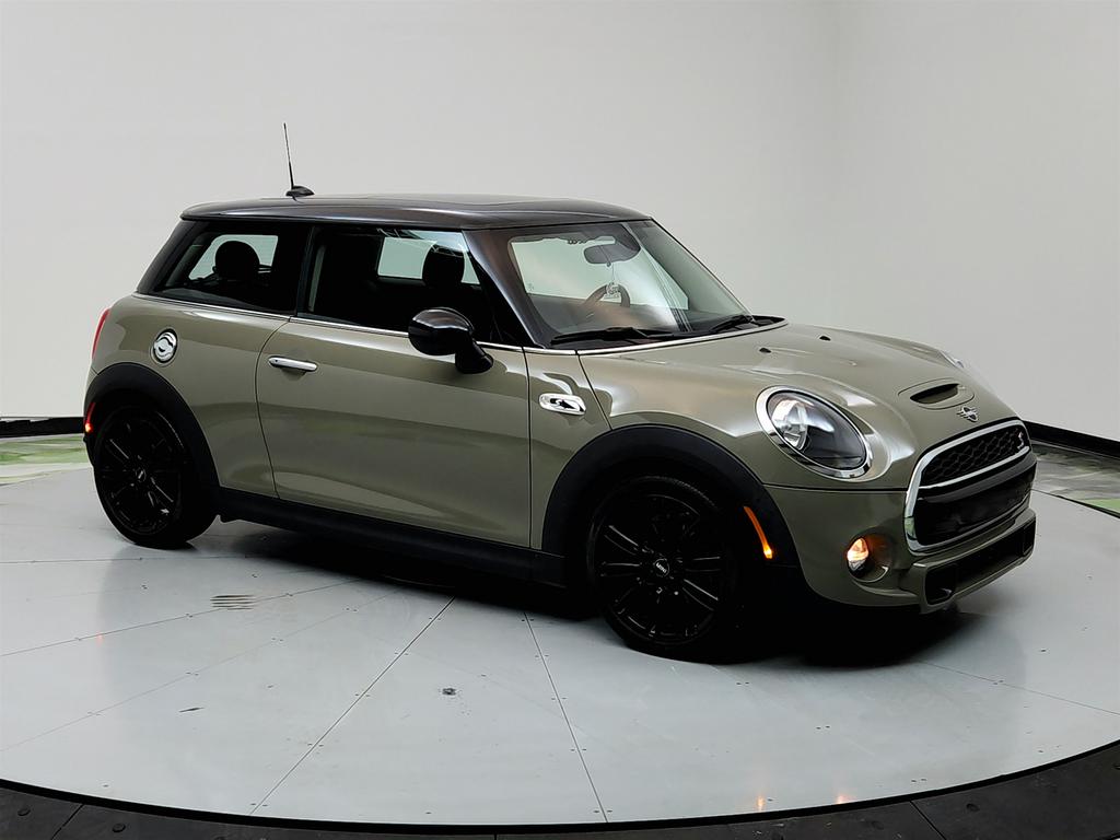 2019 MINI Cooper S photo