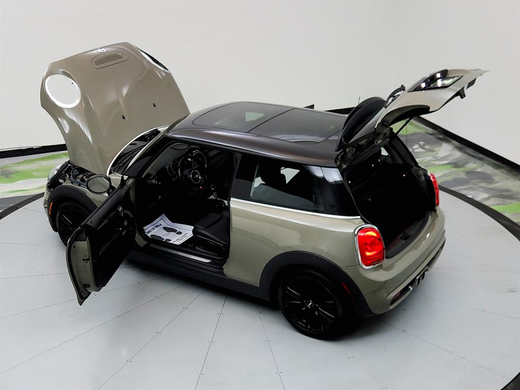 2019 MINI Cooper S photo