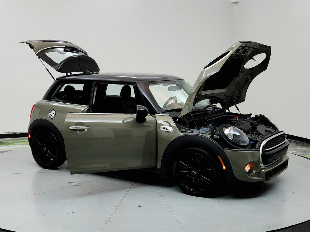 2019 MINI Cooper S photo