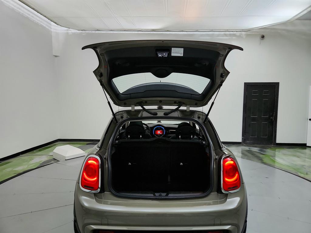 2019 MINI Cooper S photo