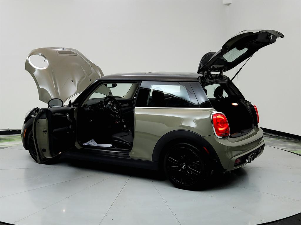 2019 MINI Cooper S photo