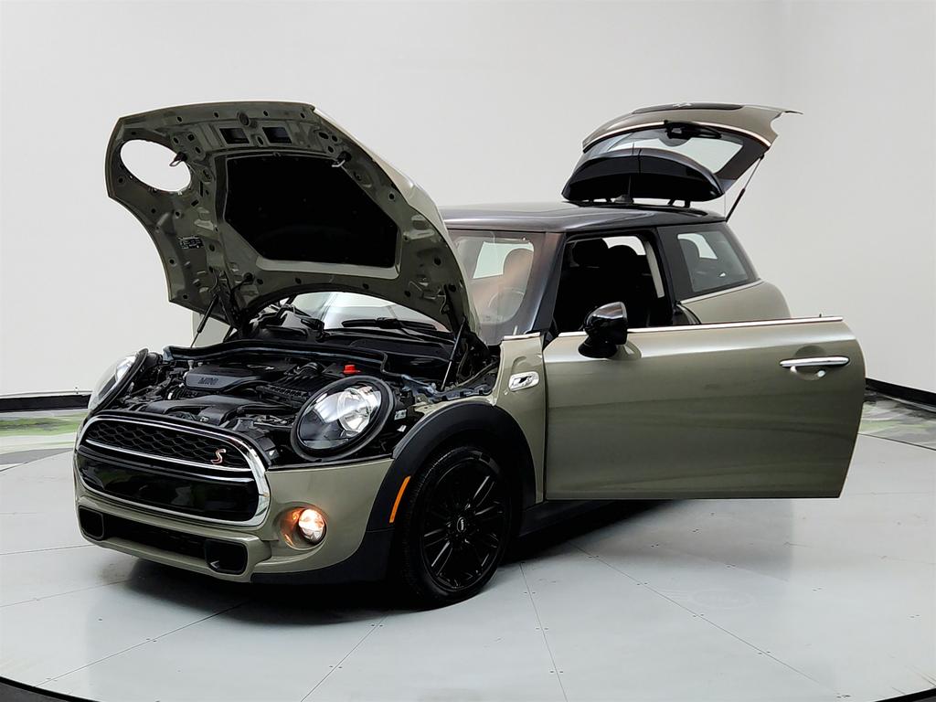 2019 MINI Cooper S photo