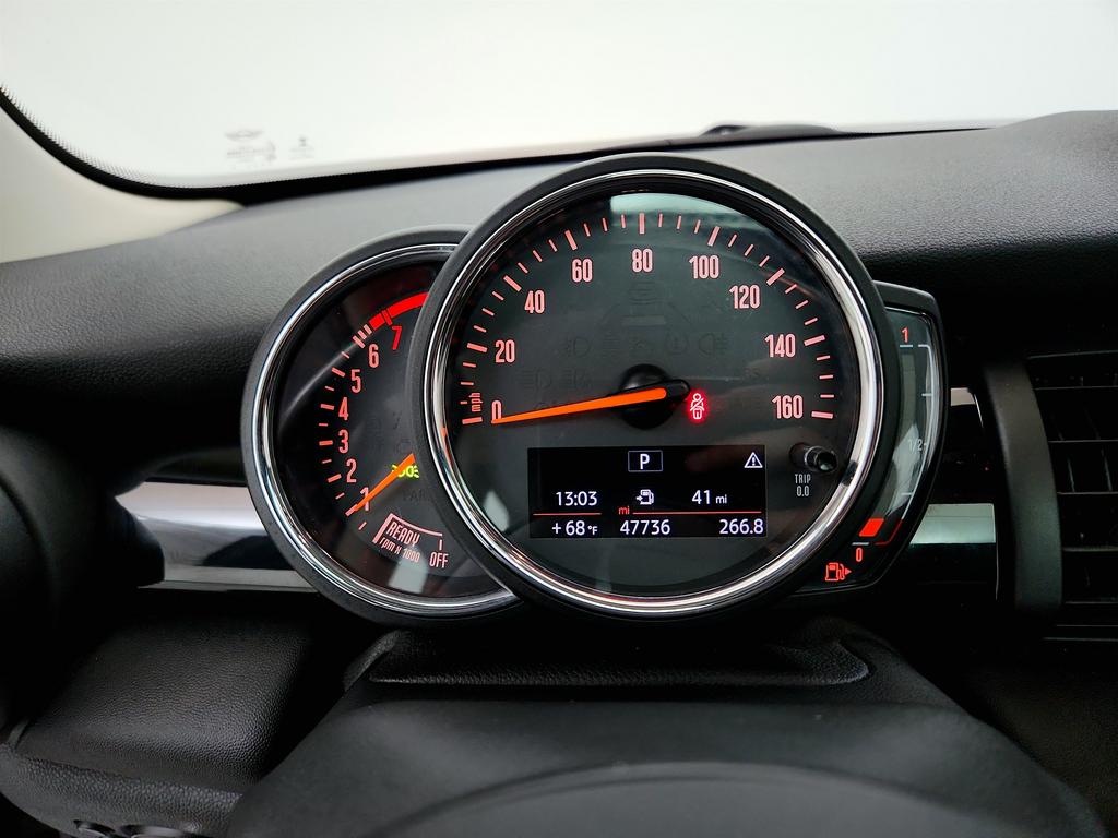 2019 MINI Cooper S photo