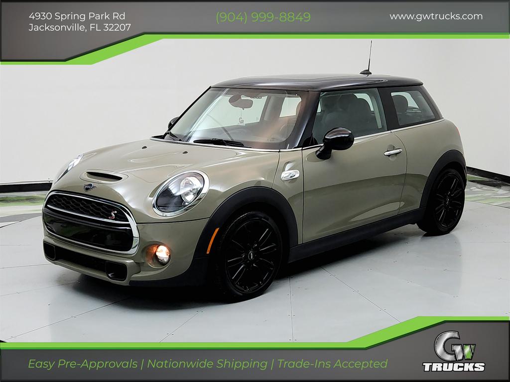 2019 MINI Cooper S photo
