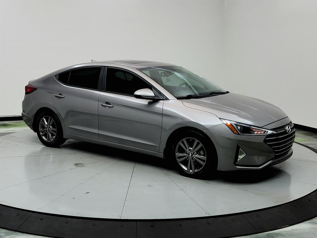 2020 Hyundai Elantra Value Edition photo