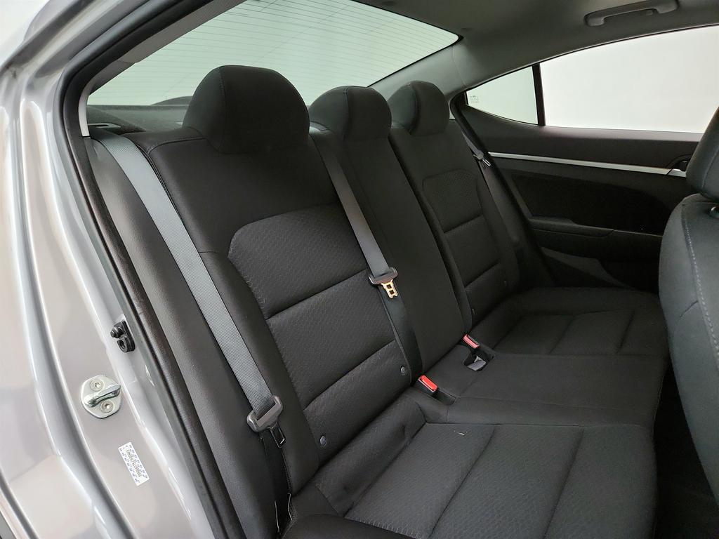 2020 Hyundai Elantra Value Edition photo