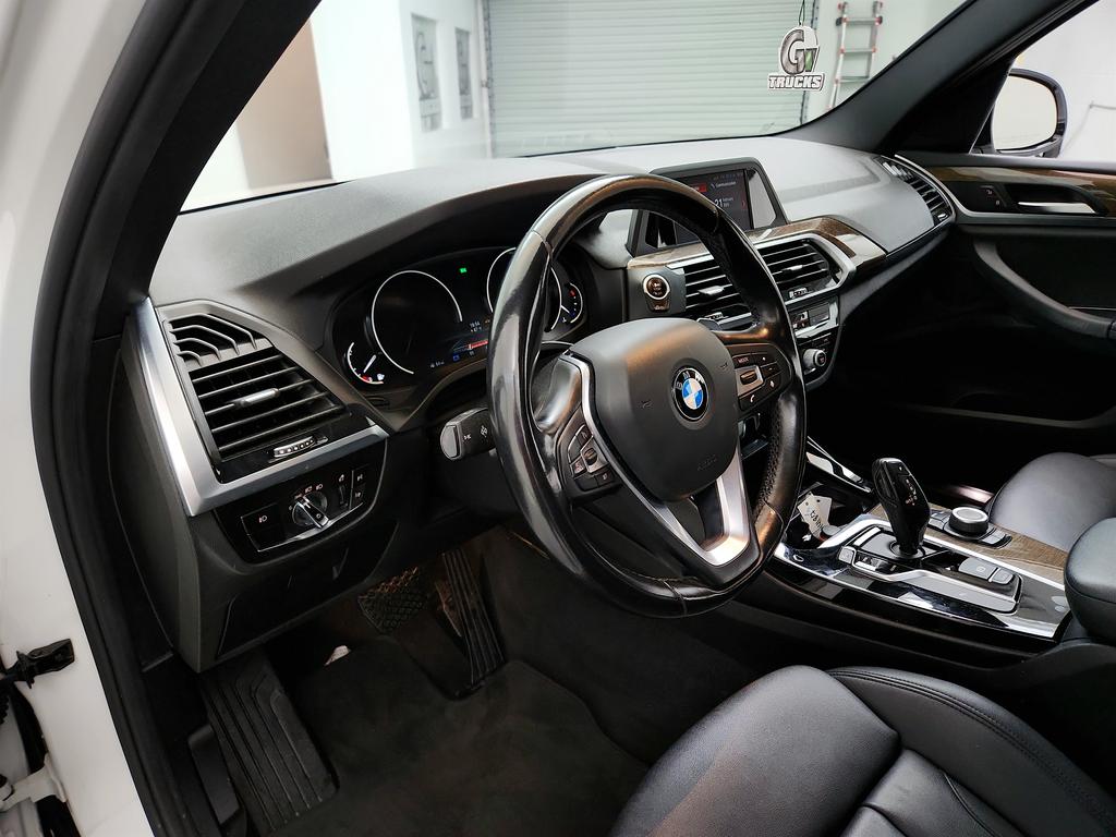 2019 BMW X3 Sdrive30i photo