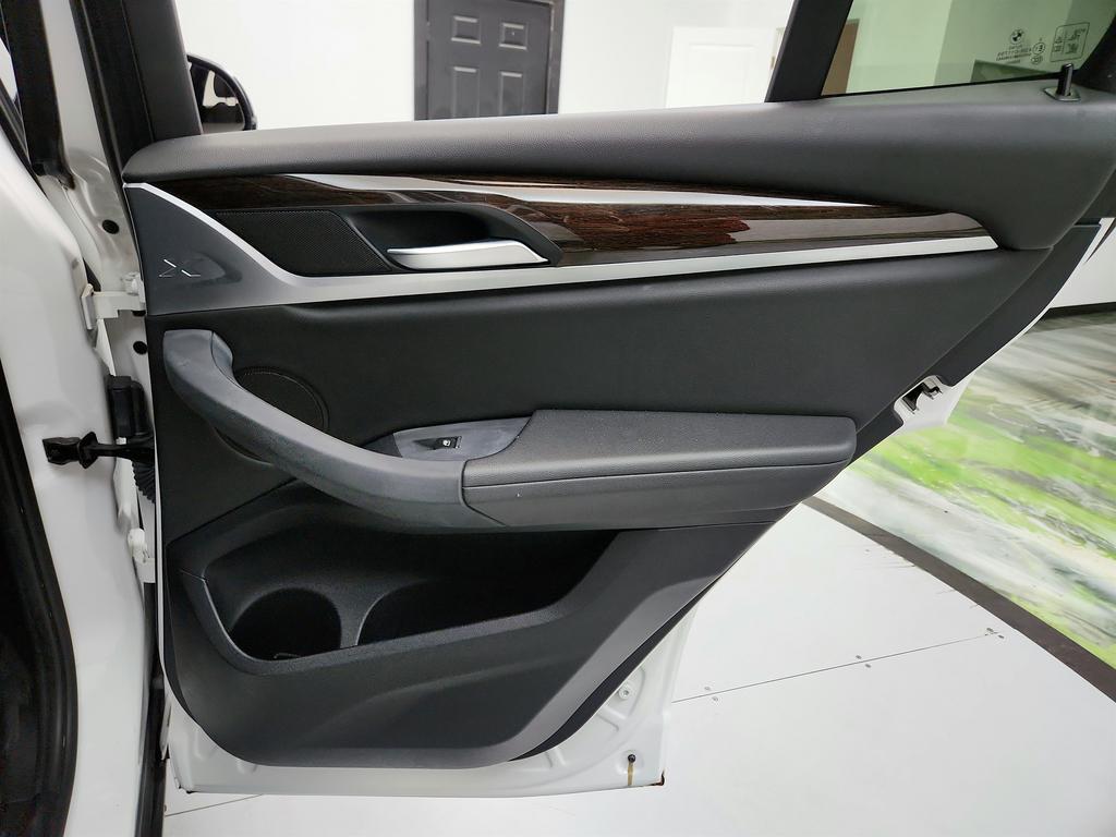 2019 BMW X3 Sdrive30i photo