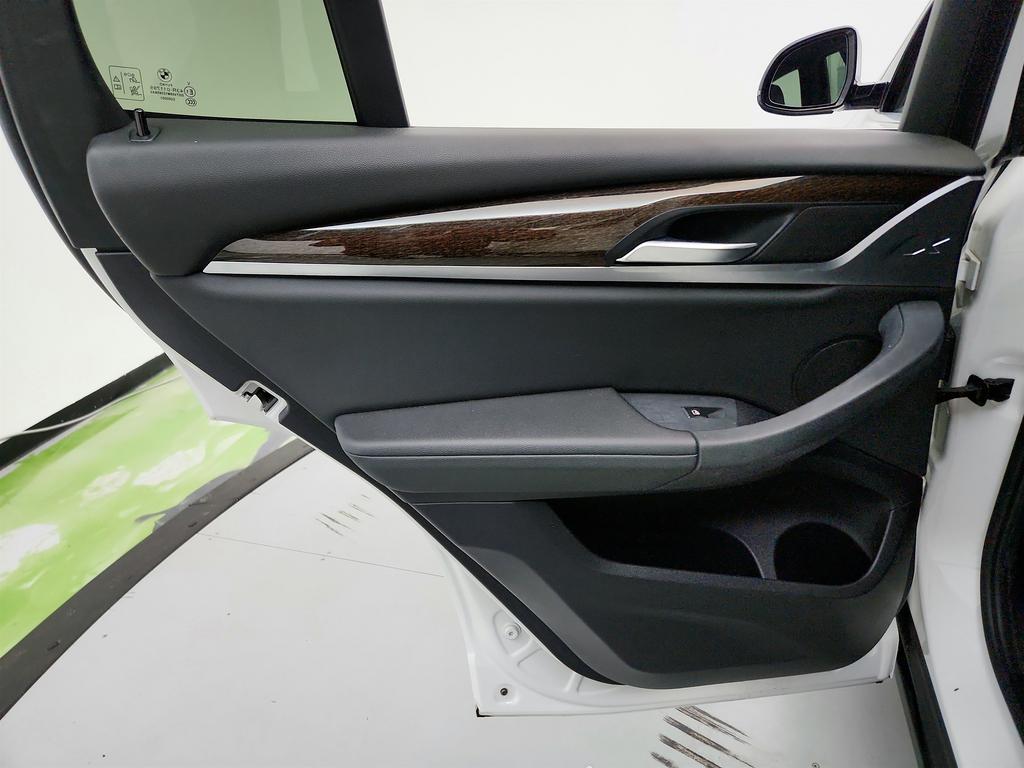 2019 BMW X3 Sdrive30i photo