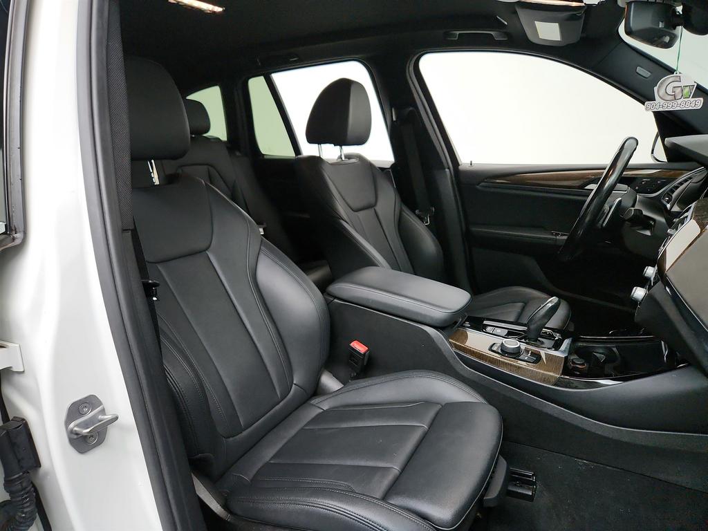 2019 BMW X3 Sdrive30i photo