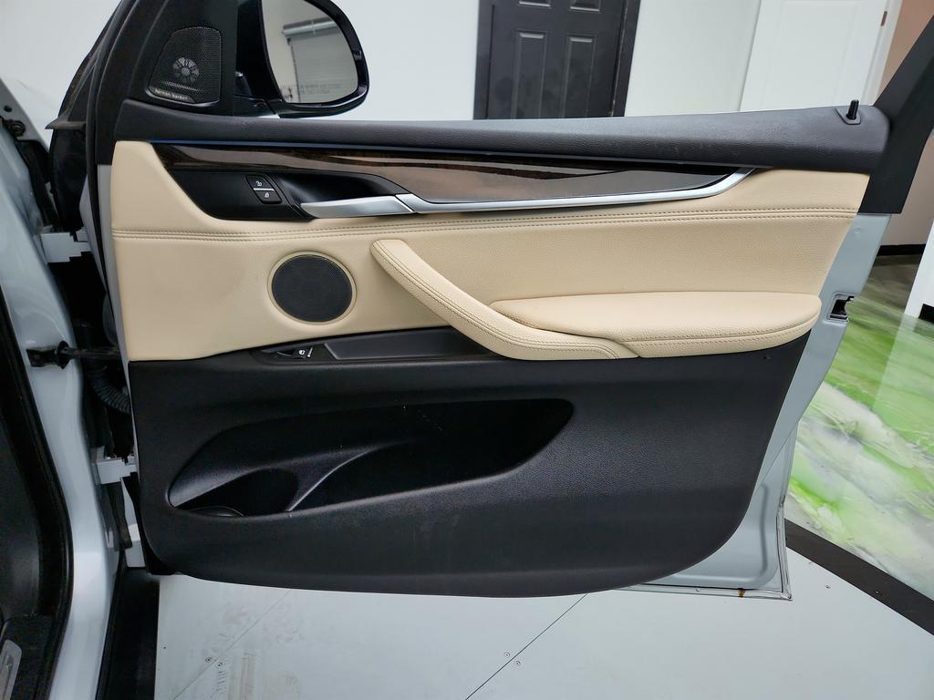 2017 BMW X5 Xdrive35i photo
