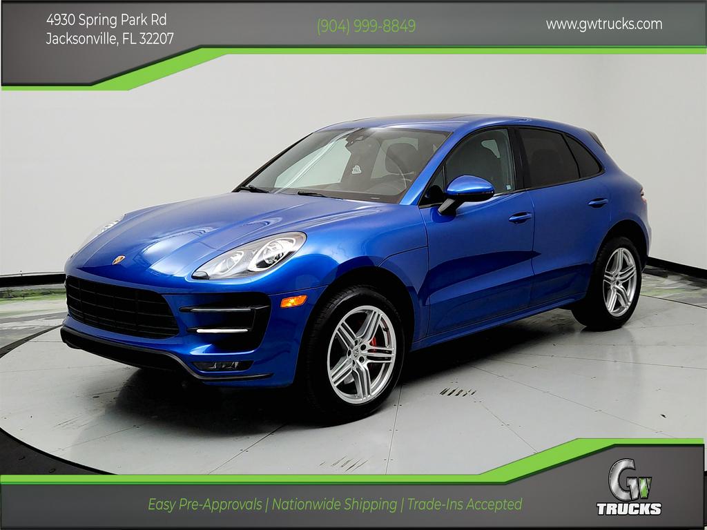 2017 Porsche Macan Turbo photo