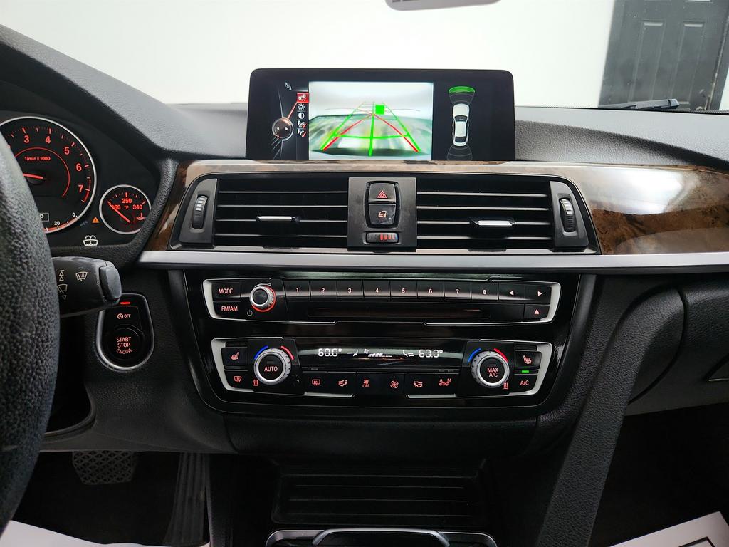 2016 BMW 4-Series 428xi Gran Coupe photo