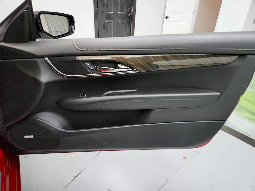 2015 Cadillac ATS photo
