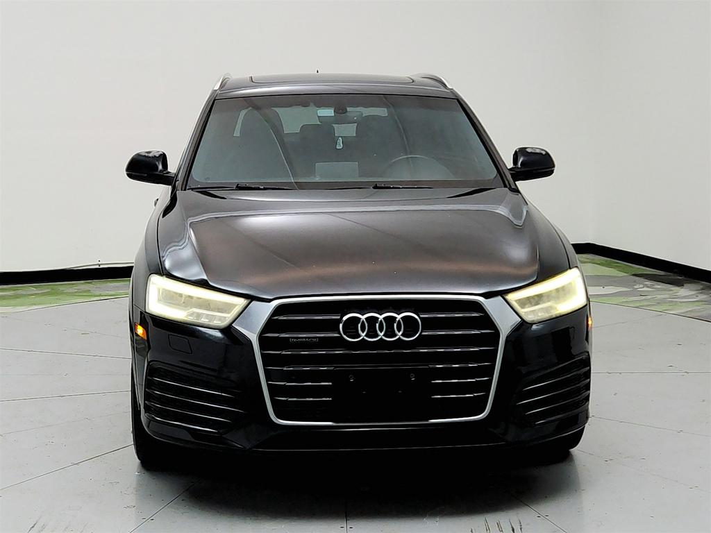 2016 Audi Q3 Prestige photo