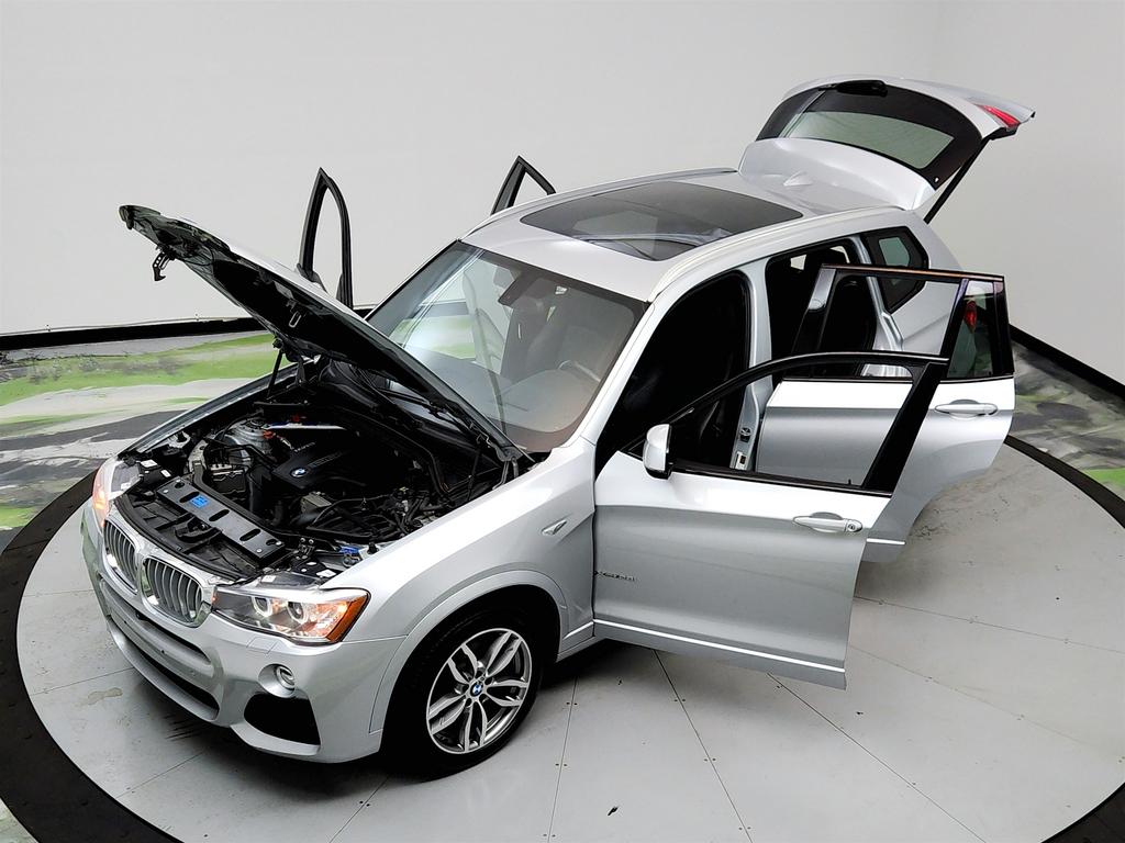 2017 BMW X3 Xdrive28i photo