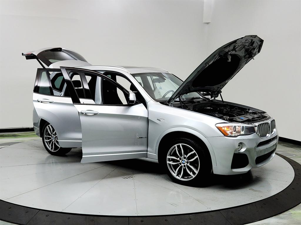 2017 BMW X3 Xdrive28i photo