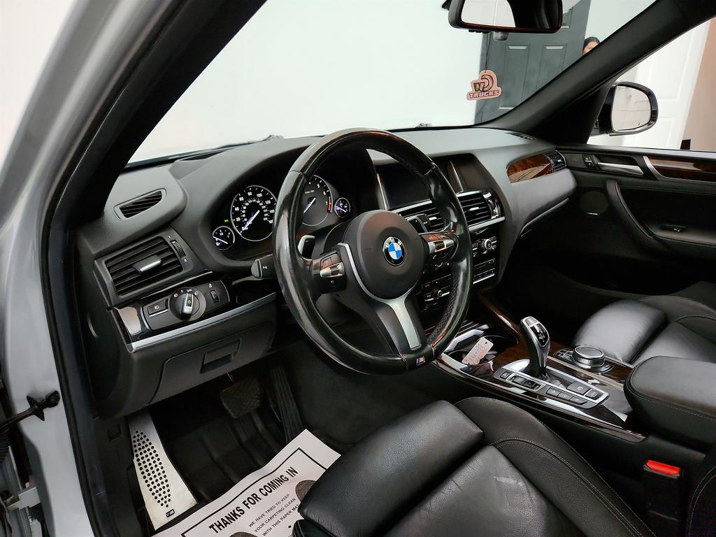 2017 BMW X3 Xdrive28i photo