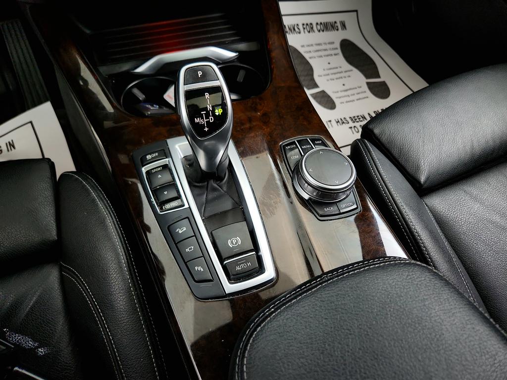 2017 BMW X3 Xdrive28i photo