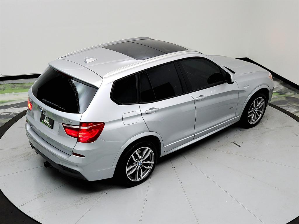 2017 BMW X3 Xdrive28i photo