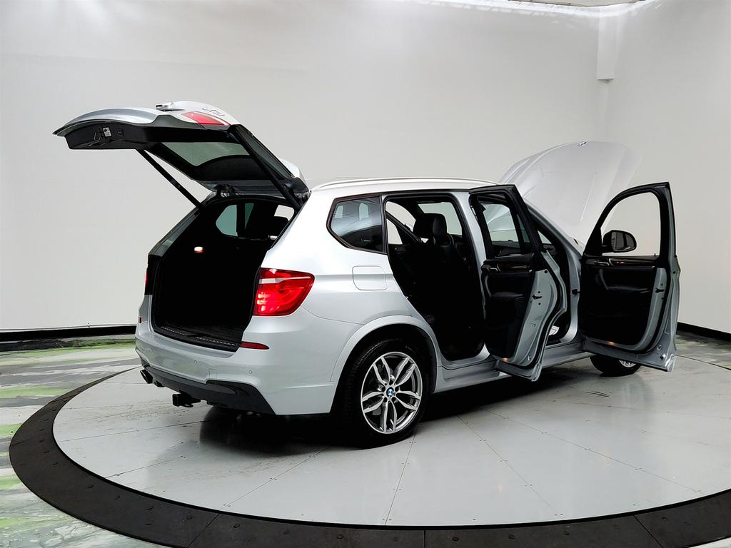 2017 BMW X3 Xdrive28i photo