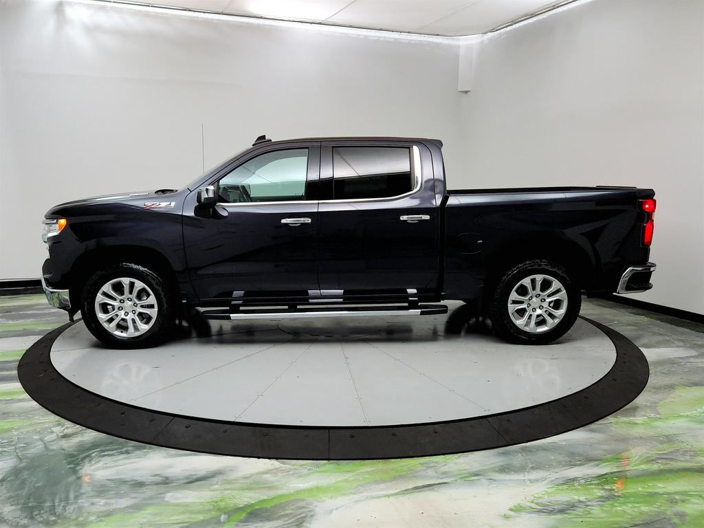 2023 Chevrolet Silverado 1500 LTZ photo