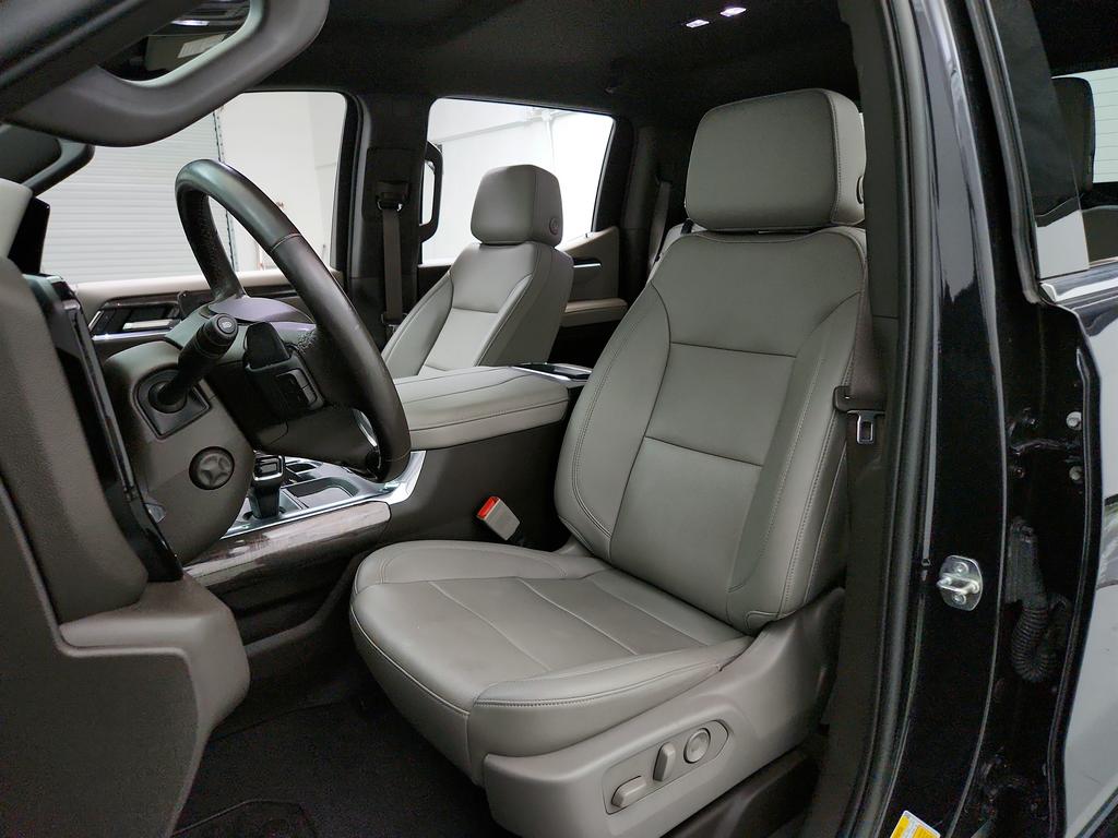 2023 Chevrolet Silverado 1500 LTZ photo