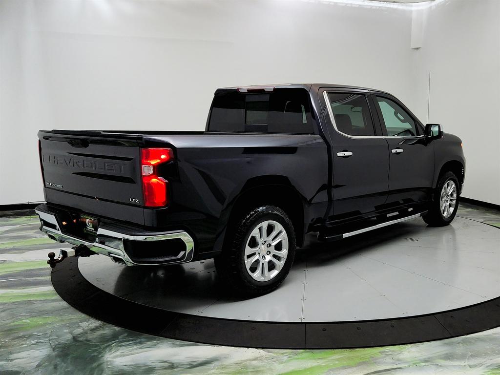 2023 Chevrolet Silverado 1500 LTZ photo