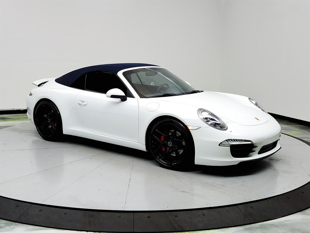 2014 Porsche 911 Carrera 4S photo
