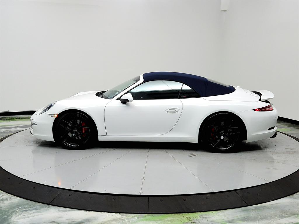 2014 Porsche 911 Carrera 4S photo