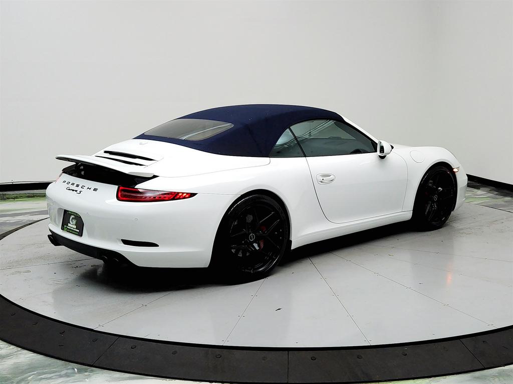 2014 Porsche 911 Carrera 4S photo